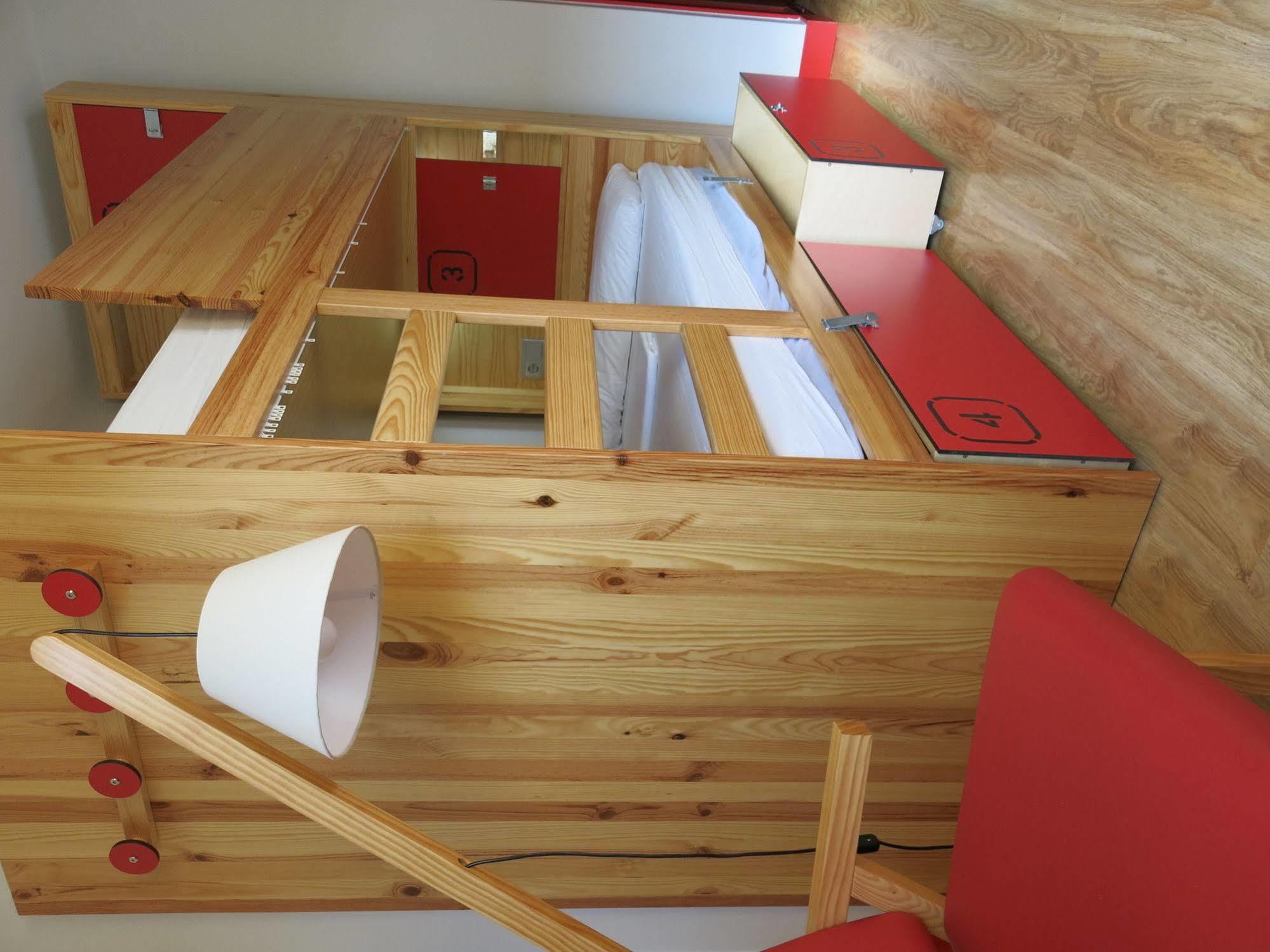 Ok Hostel Μαδρίτη Εξωτερικό φωτογραφία